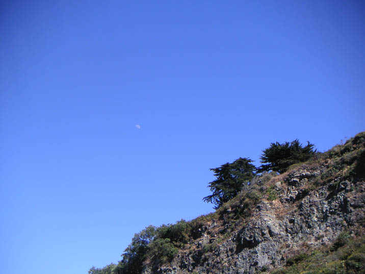 062704 019
